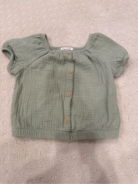 Cat & Jack 4T Sage Green Gauze Button Front Puff Sleeve Top
